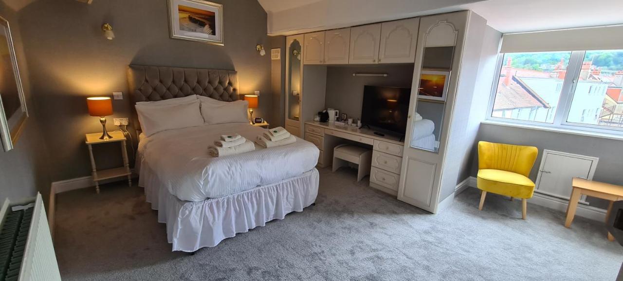 Sunnycroft Private Hotel Llandudno Extérieur photo